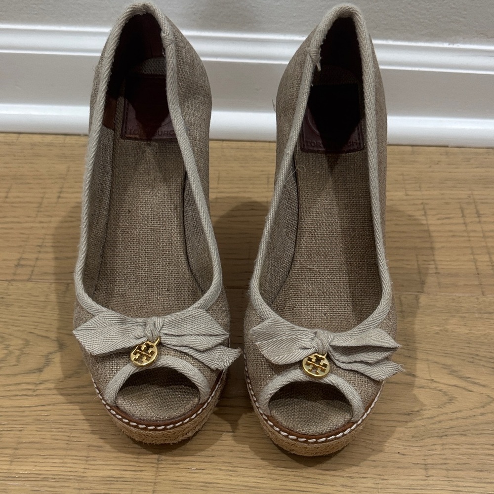 Tory Burch Natural Linen Peep-Toe Wedge Espadrilles with Gold Logo